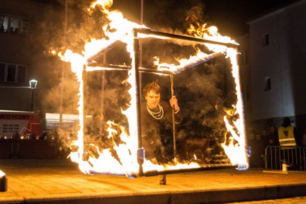 Światełko do nieba - fire show